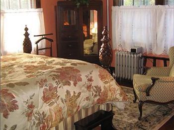 The Badin Inn & Golf Club Albemarle Экстерьер фото